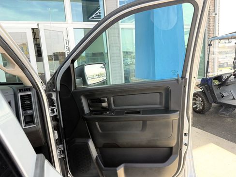 Used 2018 RAM 1500 Tradesman w/ Popular Equipment Group AWD/4WD image 32