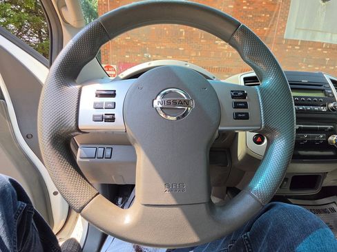 Used 2014 Nissan Frontier S w/ S Preferred Package RWD image 24
