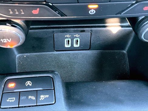 Certified 2021 Ford Ranger Lariat w/ Equipment Group 501A High image 17