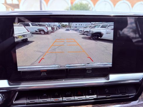 Used 2024 GMC Sierra 1500 Elevation image 36