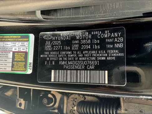 New 2025 Hyundai Elantra Sport image 30