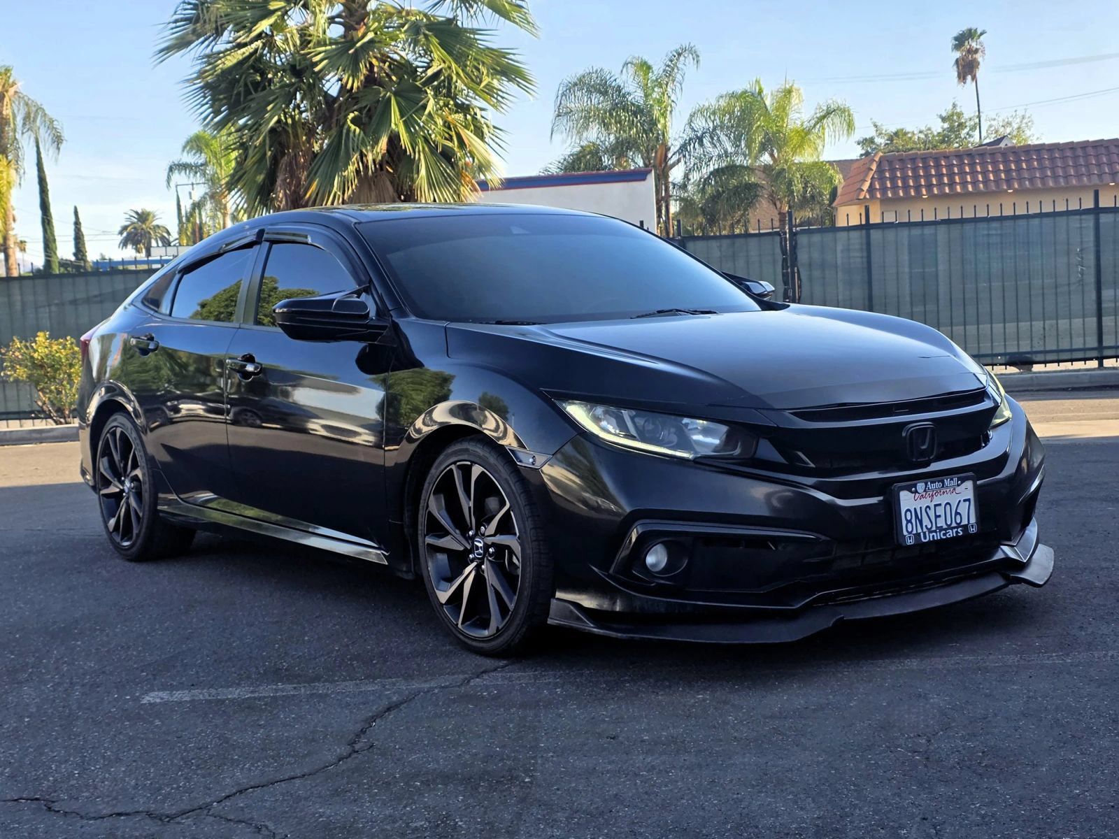 Used 2020 Honda Civic Sport image 2