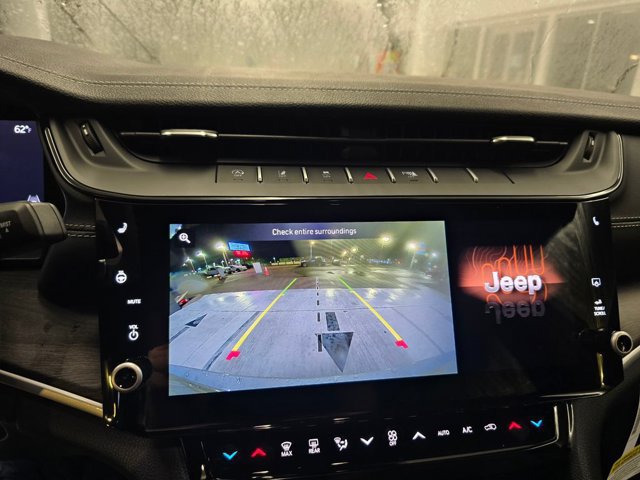 New 2026 Jeep Grand Cherokee Altitude AWD/4WD image 20