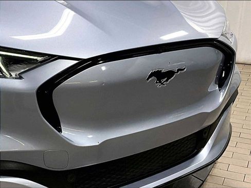 Used 2022 Ford Mustang Mach-E Premium AWD/4WD image 32