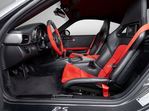 Used 2011 Porsche 911 GT2 RS image 25