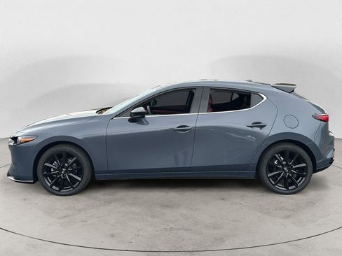 New 2026 MAZDA MAZDA3 Hatchback w/Premium Plus Pkg image 3