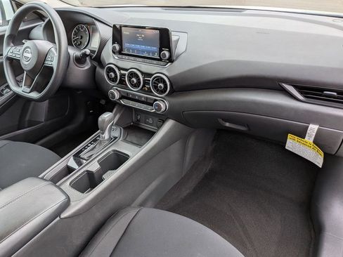 Used 2024 Nissan Sentra S image 21