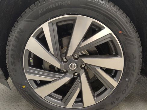 Used 2016 Nissan Murano Platinum w/ Platinum Technology Package FWD image 31