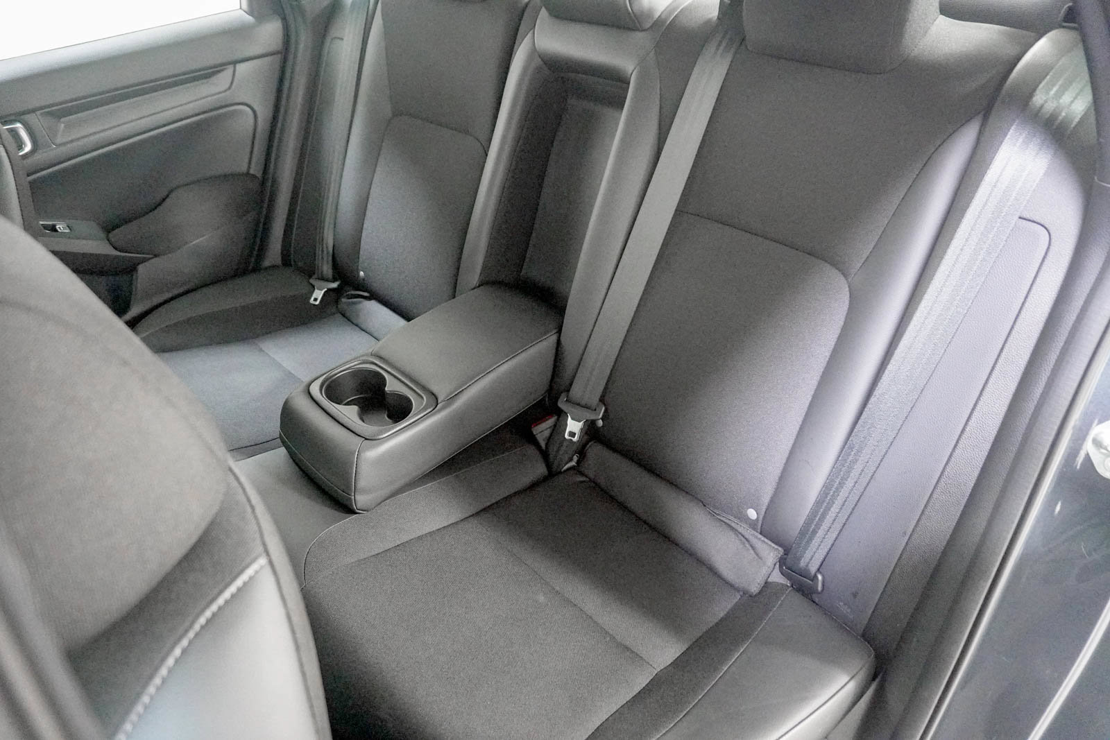Used 2025 Honda Civic Sport image 33