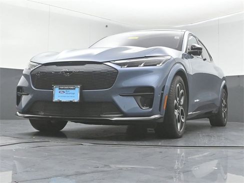 Certified 2024 Ford Mustang Mach-E GT image 39
