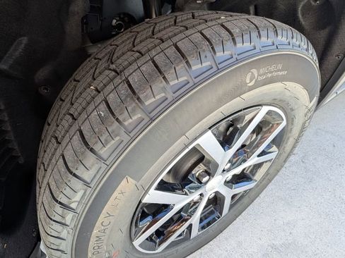 New 2025 Jeep Grand Cherokee Limited image 41