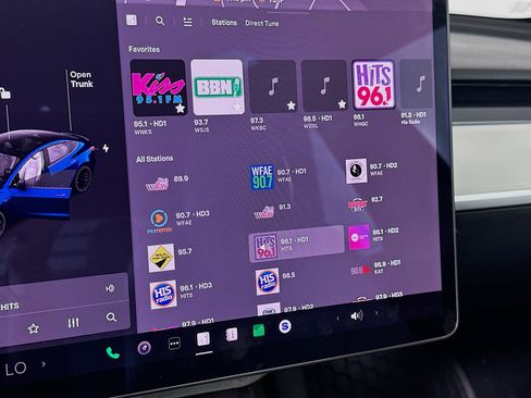 Used 2021 Tesla Model 3 Performance image 19