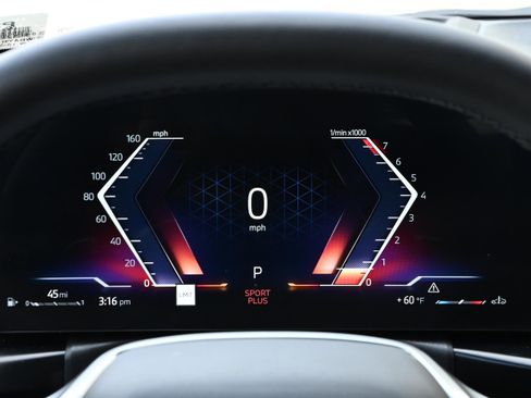 Certified 2025 BMW 330i Sedan image 11