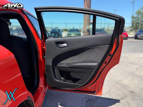 Used 2023 Dodge Charger SXT w/ Blacktop Special Edition AWD/4WD image 18