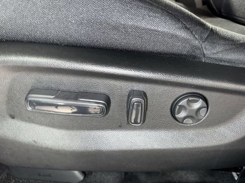 Certified 2022 Honda CR-V EX image 18