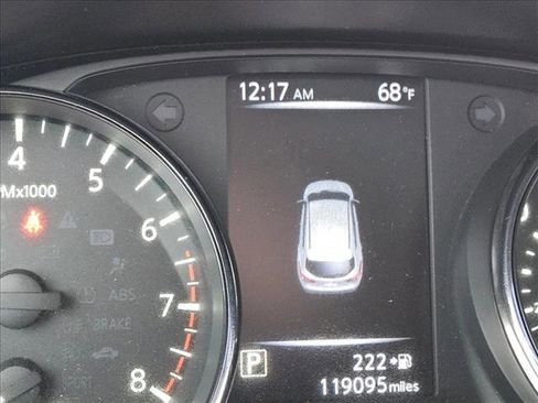 Used 2018 Nissan Rogue Sport S w/ S Appearance Package image 11