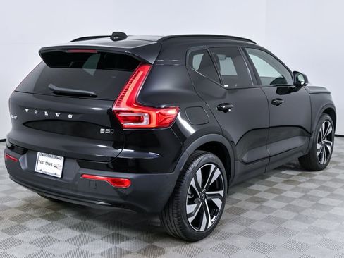 Certified 2025 Volvo XC40 B5 Plus image 29