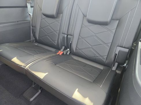 New 2026 Volkswagen Atlas SE image 21