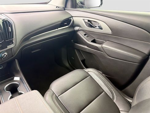 Used 2020 Chevrolet Traverse RS w/ LPO, Floor Liner Package image 24