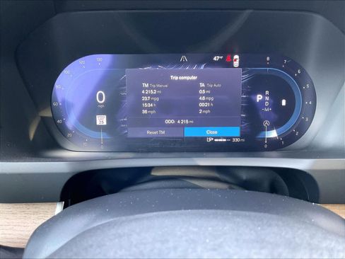 Used 2025 Volvo XC90 B6 Core w/ Protection Package Premier image 23