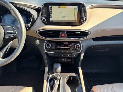 Used 2020 Hyundai Santa Fe Limited AWD/4WD image 11