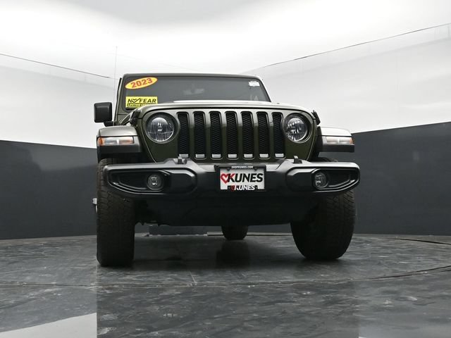 Used 2023 Jeep Wrangler Unlimited Sahara AWD/4WD image 48