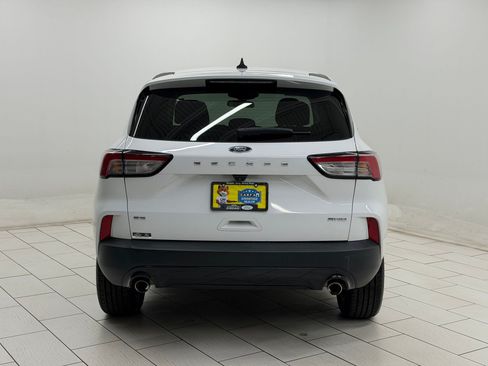 Used 2022 Ford Escape SE w/ SE Sport Appearance Package AWD/4WD image 8