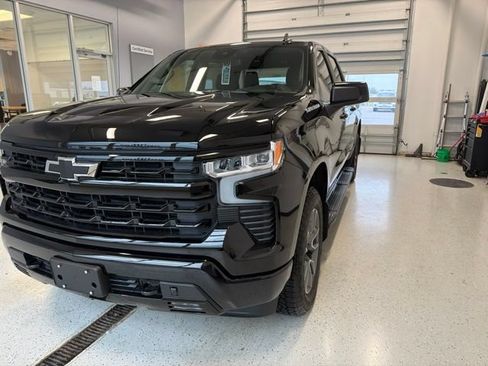 New 2026 Chevrolet Silverado 1500 RST w/ Protection Package AWD/4WD image 9