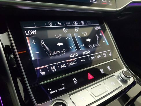 Used 2025 Audi A8 L 3.0T w/ Executive Package AWD/4WD image 30