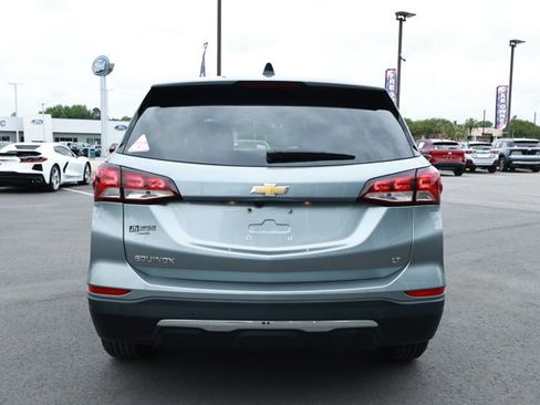 Used 2024 Chevrolet Equinox LT FWD image 7