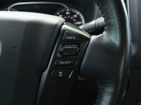 Used 2023 Nissan Frontier SV w/ Technology Package RWD image 14