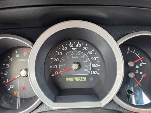 Used 2006 Toyota 4Runner SR5 AWD/4WD image 21
