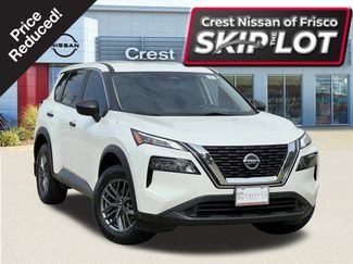 Used 2021 Nissan Rogue S image 1