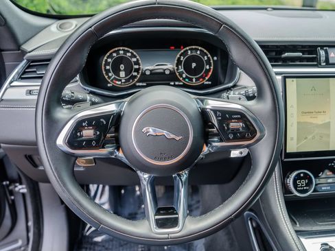 Used 2024 Jaguar F-PACE R-Dynamic S AWD/4WD image 5