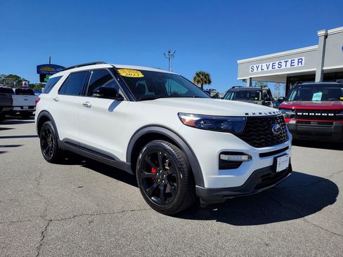 Used 2023 Ford Explorer ST w/ Equipment Group 401A image 7