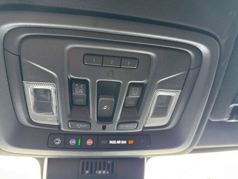 Used 2025 GMC Sierra 2500 AT4 w/ Technology Package AWD/4WD image 45