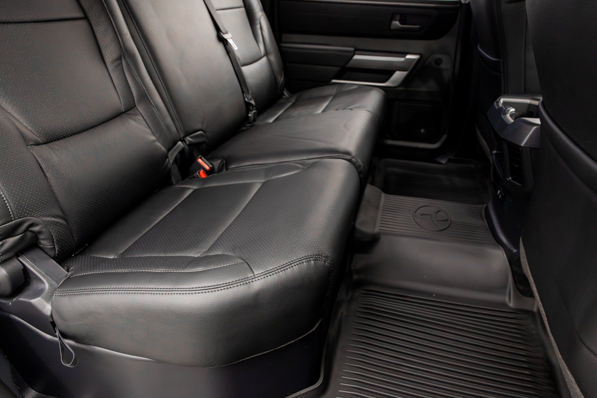 Used 2023 Toyota Tundra SR5 AWD/4WD image 32