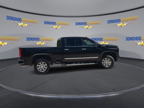 New 2026 Chevrolet Silverado 2500 High Country w/ Z71 Off-Road Package AWD/4WD image 12