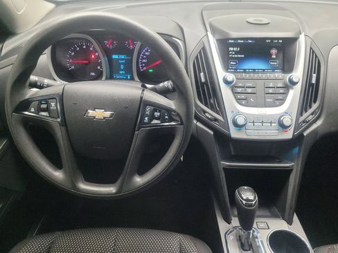 Used 2016 Chevrolet Equinox LS FWD image 22