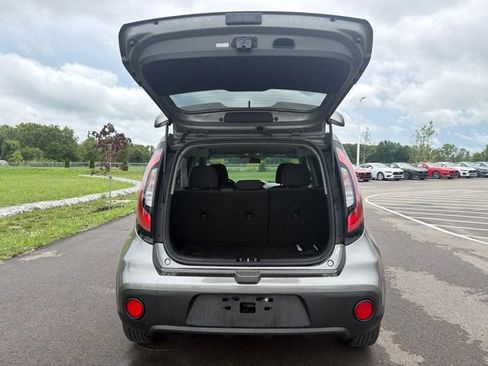 Used 2017 Kia Soul FWD image 9