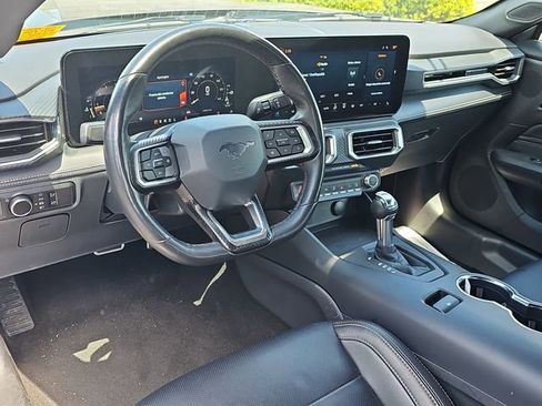 Used 2025 Ford Mustang Premium RWD image 11
