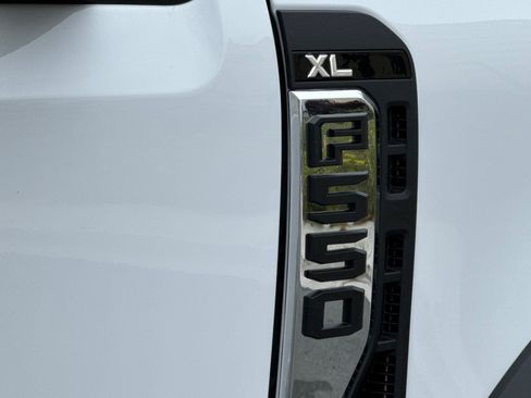 New 2025 Ford F550 2WD SuperCab Super Duty image 27