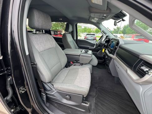 Used 2023 Ford F150 XLT image 27