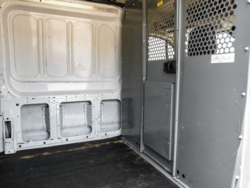 Used 2022 Ford Transit 350 Medium Roof RWD image 42