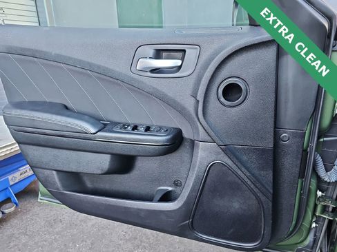 Used 2023 Dodge Charger SXT w/ Blacktop Package image 27