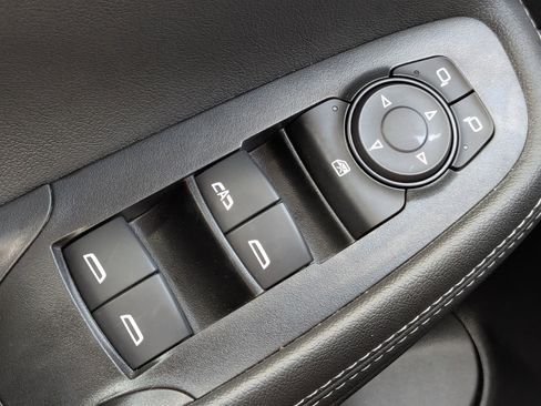 Used 2023 Buick Encore GX Select FWD image 22