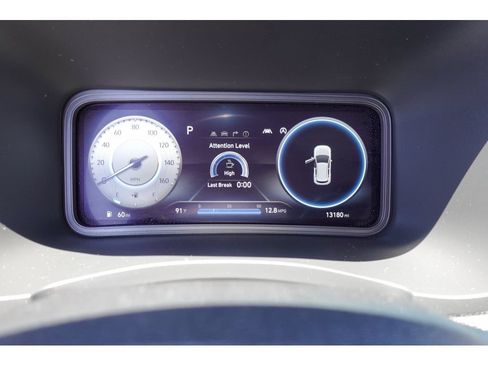 Used 2023 Hyundai Kona Limited FWD image 18