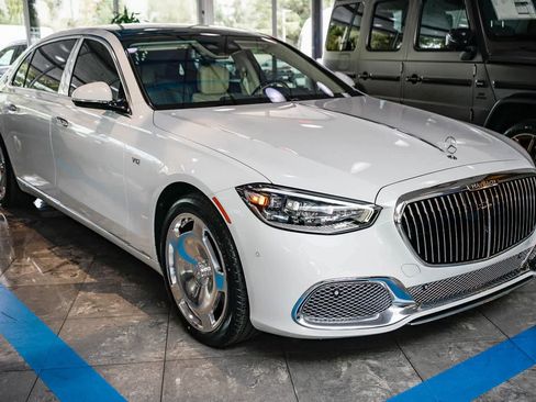 Certified 2024 Mercedes-Benz Maybach S 680 4MATIC image 5