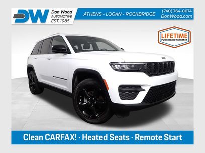 Used 2023 Jeep Grand Cherokee Altitude
