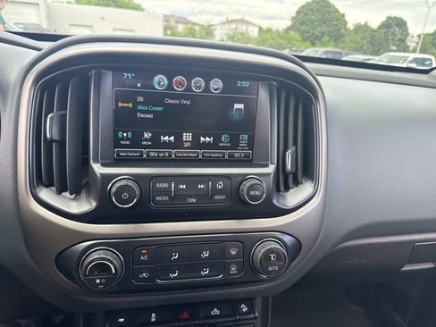 Used 2016 Chevrolet Colorado Z71 AWD/4WD image 30